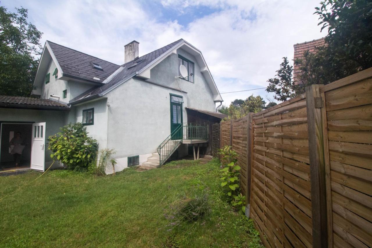 Villa Nina Orth an der Donau ภายนอก รูปภาพ